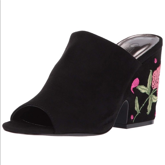 Carlos Santana Shoes - MOVING SALE 🎊🎊LAST SALE 🎉🎉